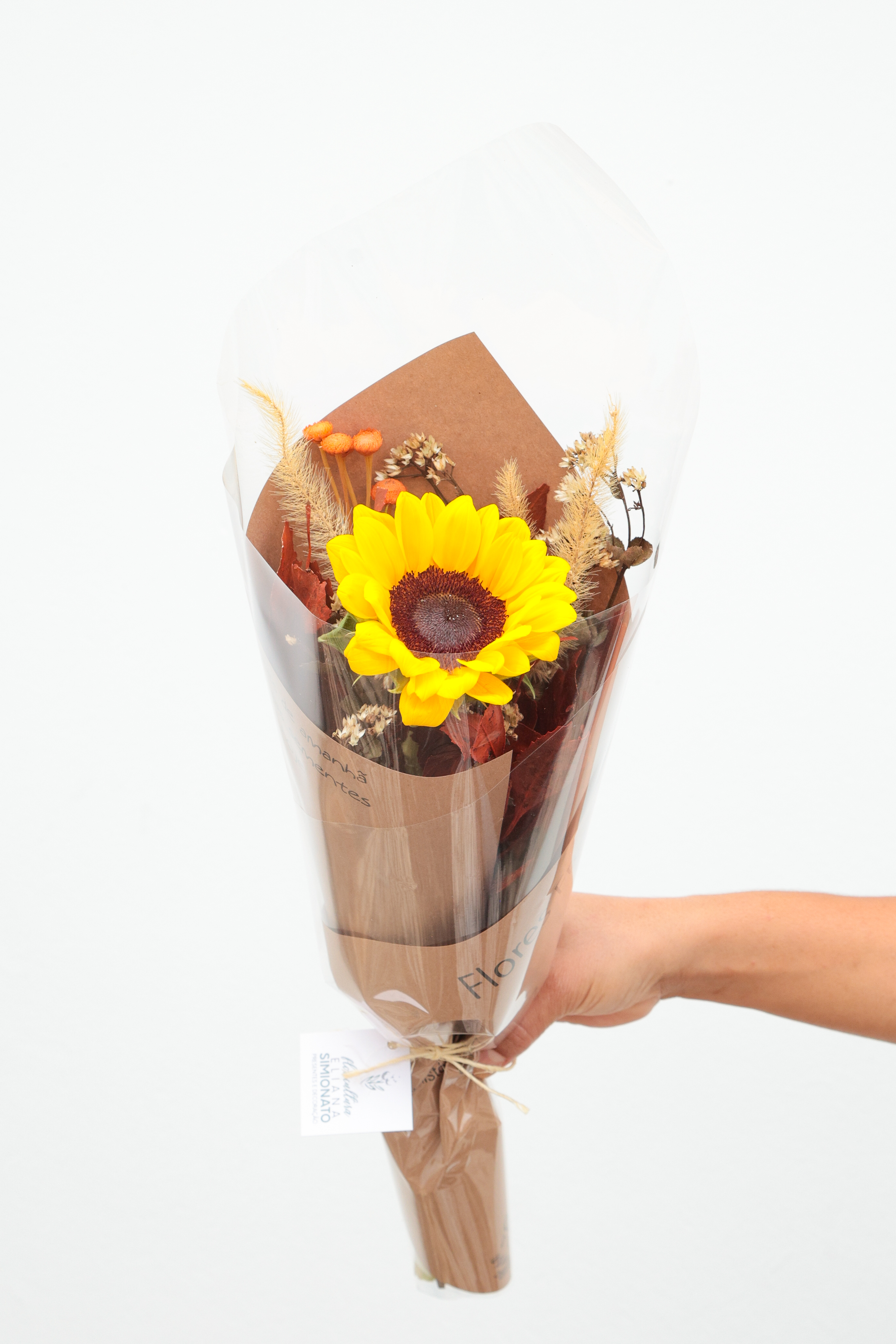 Buqu� de Girassol Unit�rio com Flores Desidratadas