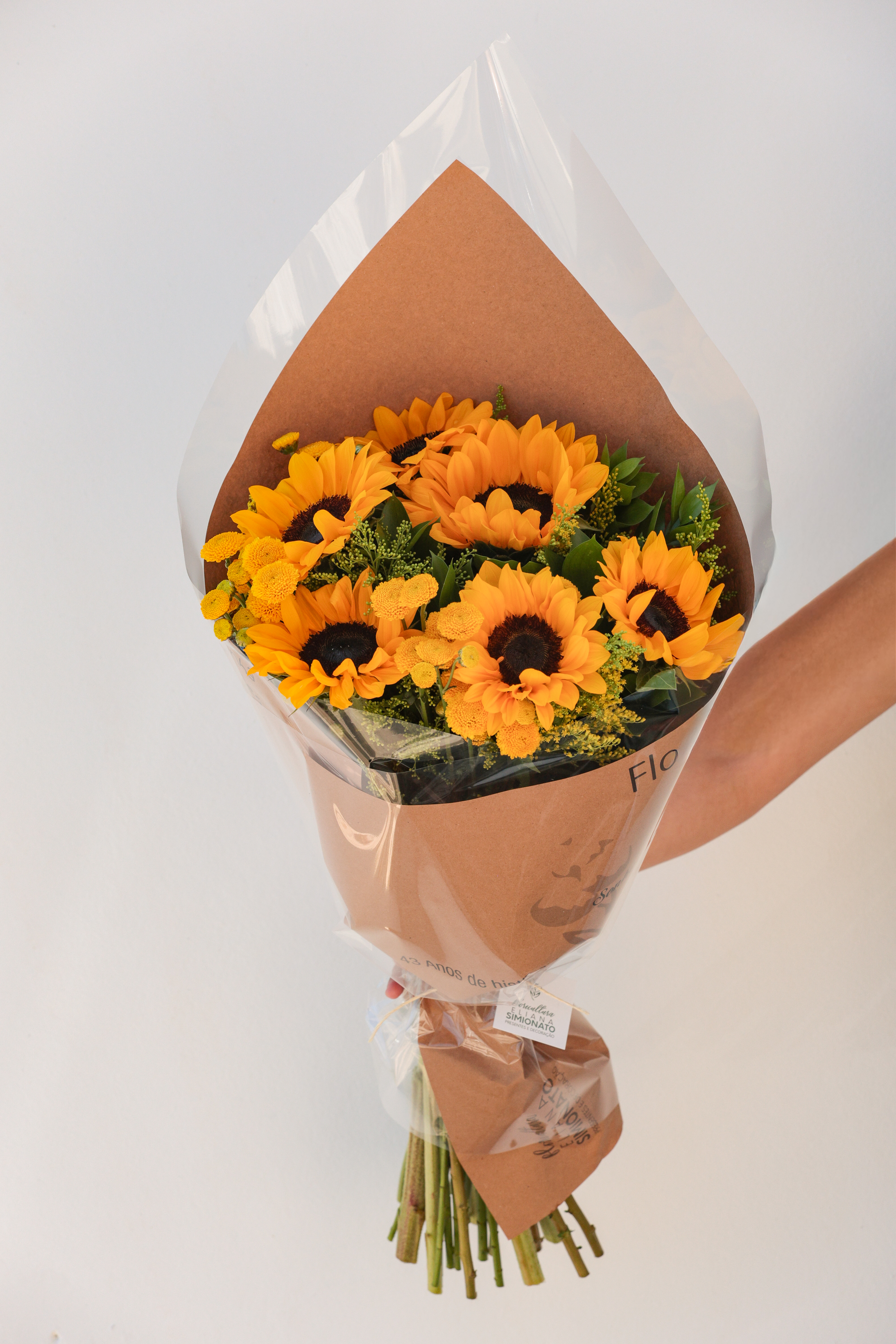 Buqu� com 6 Girass�is com Flores Frescas